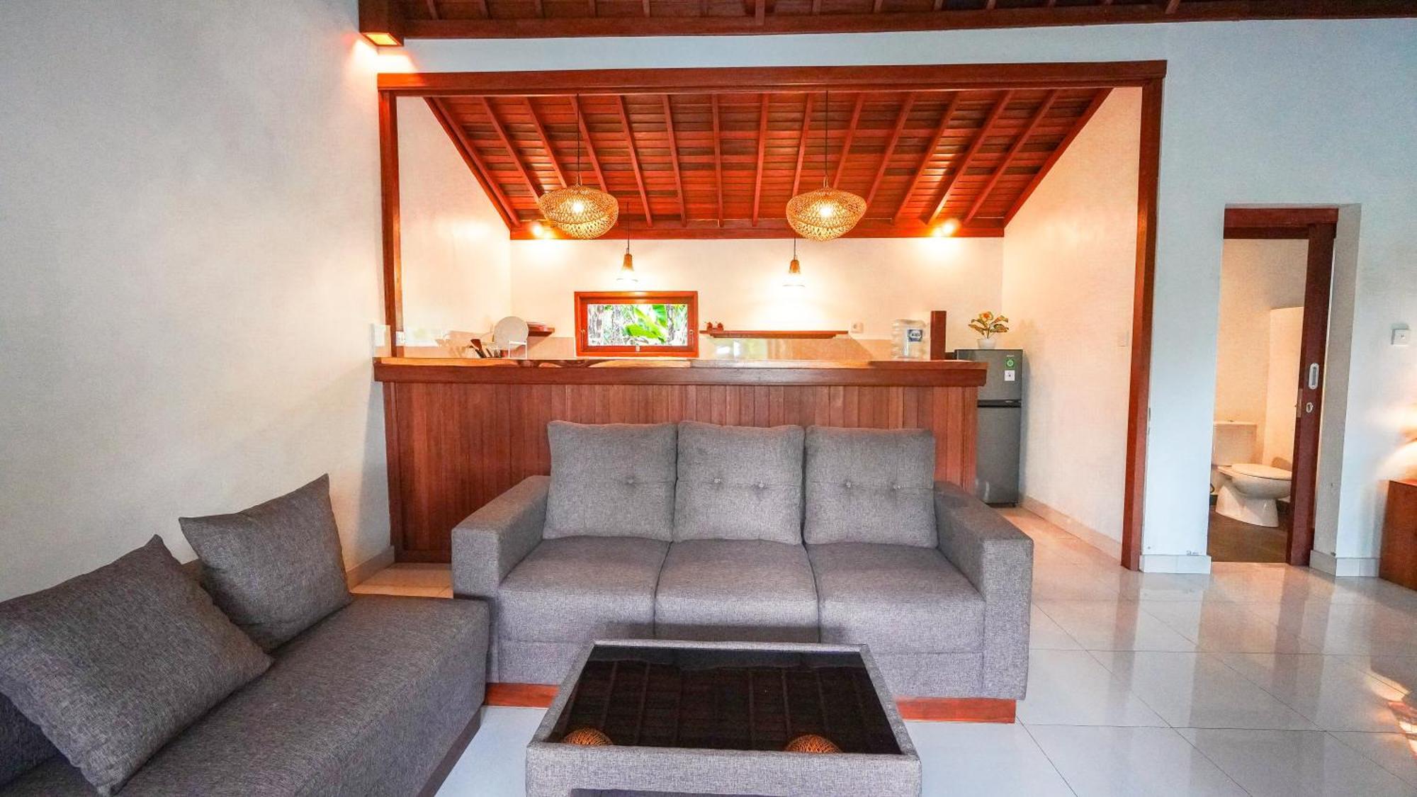Coconut Gasthof *